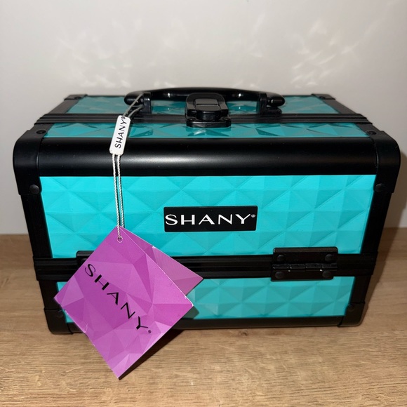 SHANY Turquoise Makeup Case - Picture 2 of 13